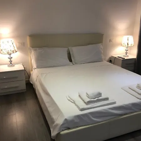 Κάμπινγκ Con Bagno Privato In Borgo Trento Βερόνα